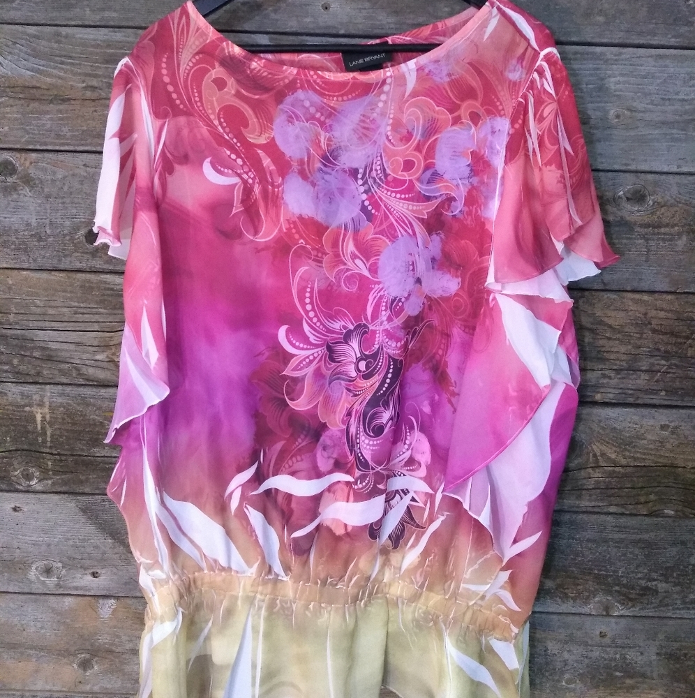 Lane Bryant 26/28 short sleeve shirt